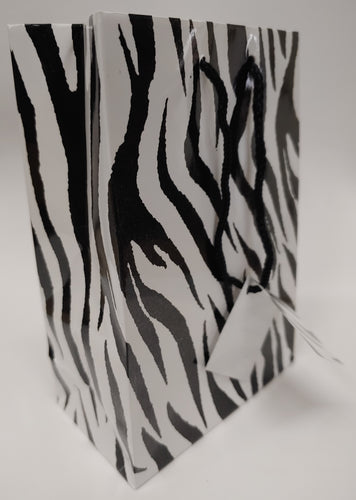 Tote Bags Glossy Black and White Zebra Print, 100 count Size: 4.75x 6.75x 2.5 inches